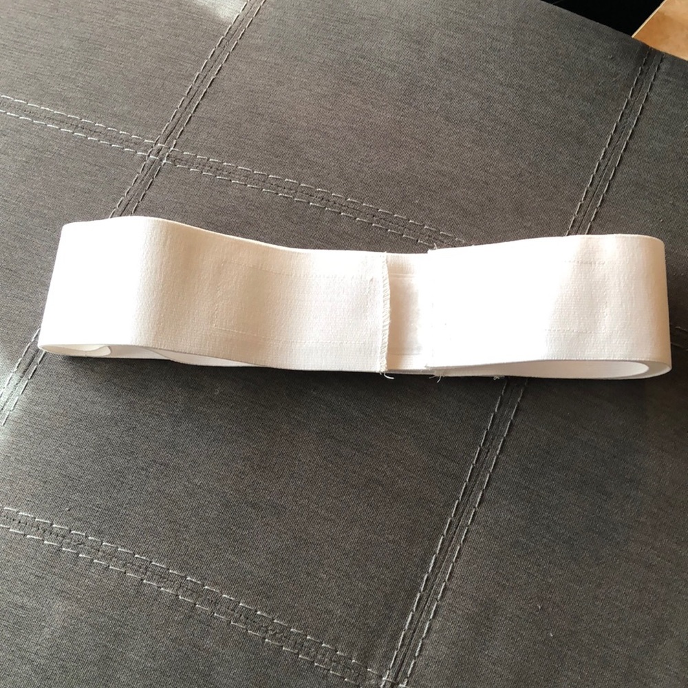 Extra support belly band